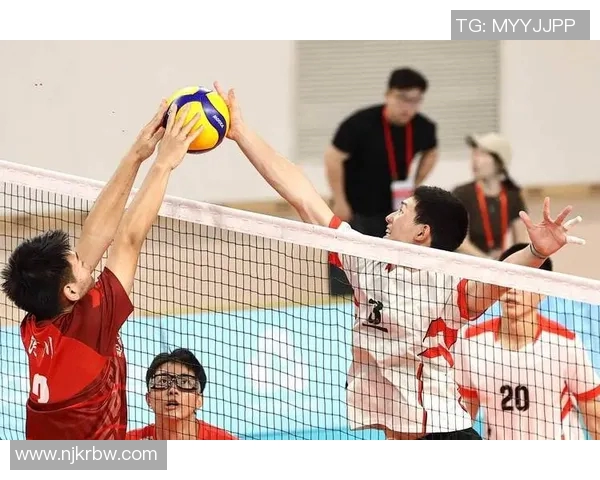 武汉排球队的默契配合与战术分析探讨排球运动的魅力与团队精神