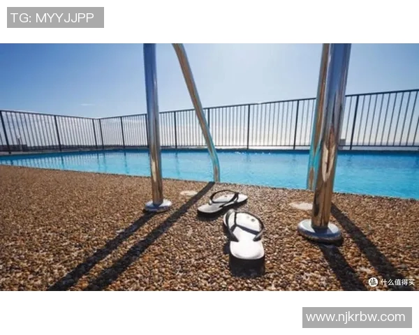 夏季畅游必备泳池用品推荐让你尽享清凉与舒适