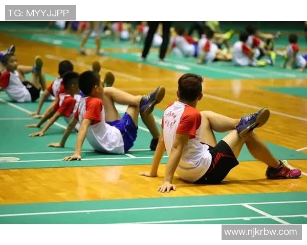 广州羽毛球队在精英赛中的强劲表现与战术分析